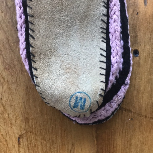 Hand made Stitched boot style slippers - Picture 3 of 7